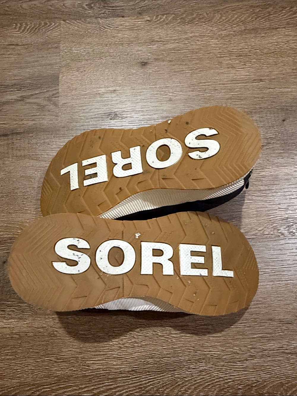 SOREL Out N About Sneaker - Women's Size 7.5 - Black - Picture 9 of 11